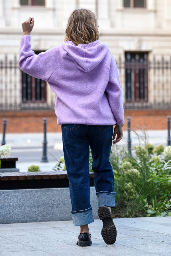 Sweter oversize ze sznurowaniem Vera Lila 2