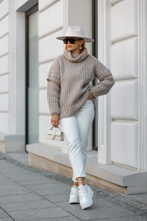 Sweter oversize z golfem Rosso Beż 2