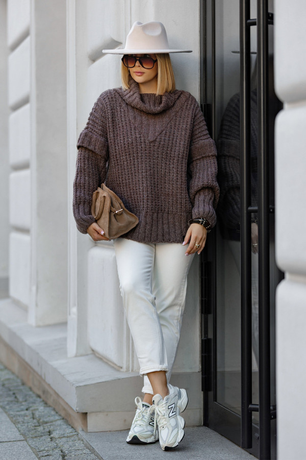 Sweter oversize z golfem Rosso Ciemne Kakako