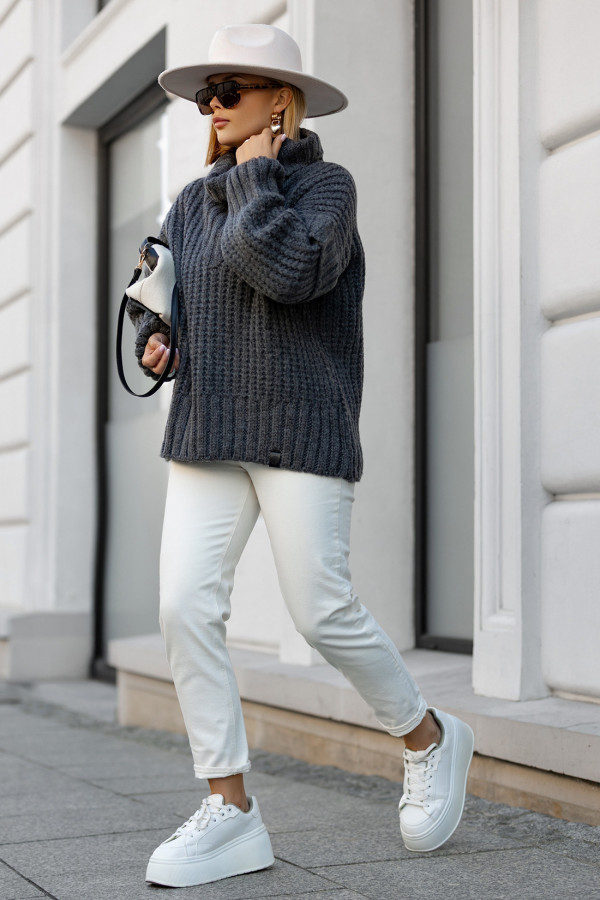Sweter oversize z golfem Rosso Grafit 1