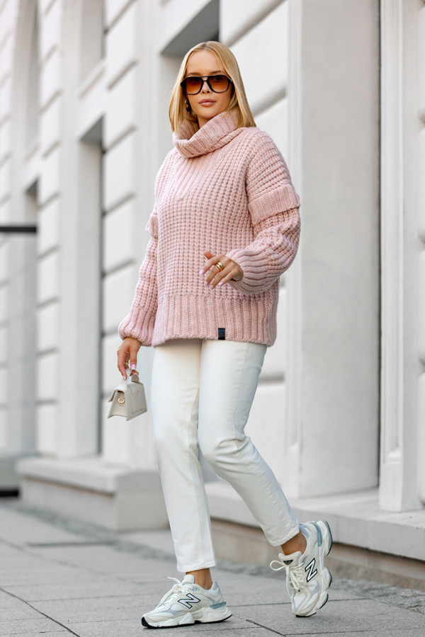 Sweter oversize z golfem Rosso Puder Róż 1