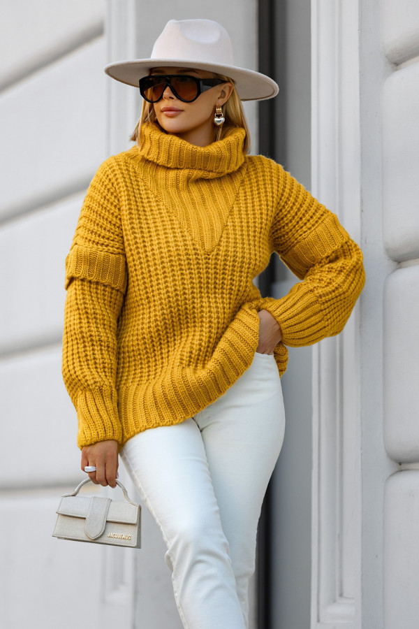 Sweter oversize z golfem Rosso Musztarda 2